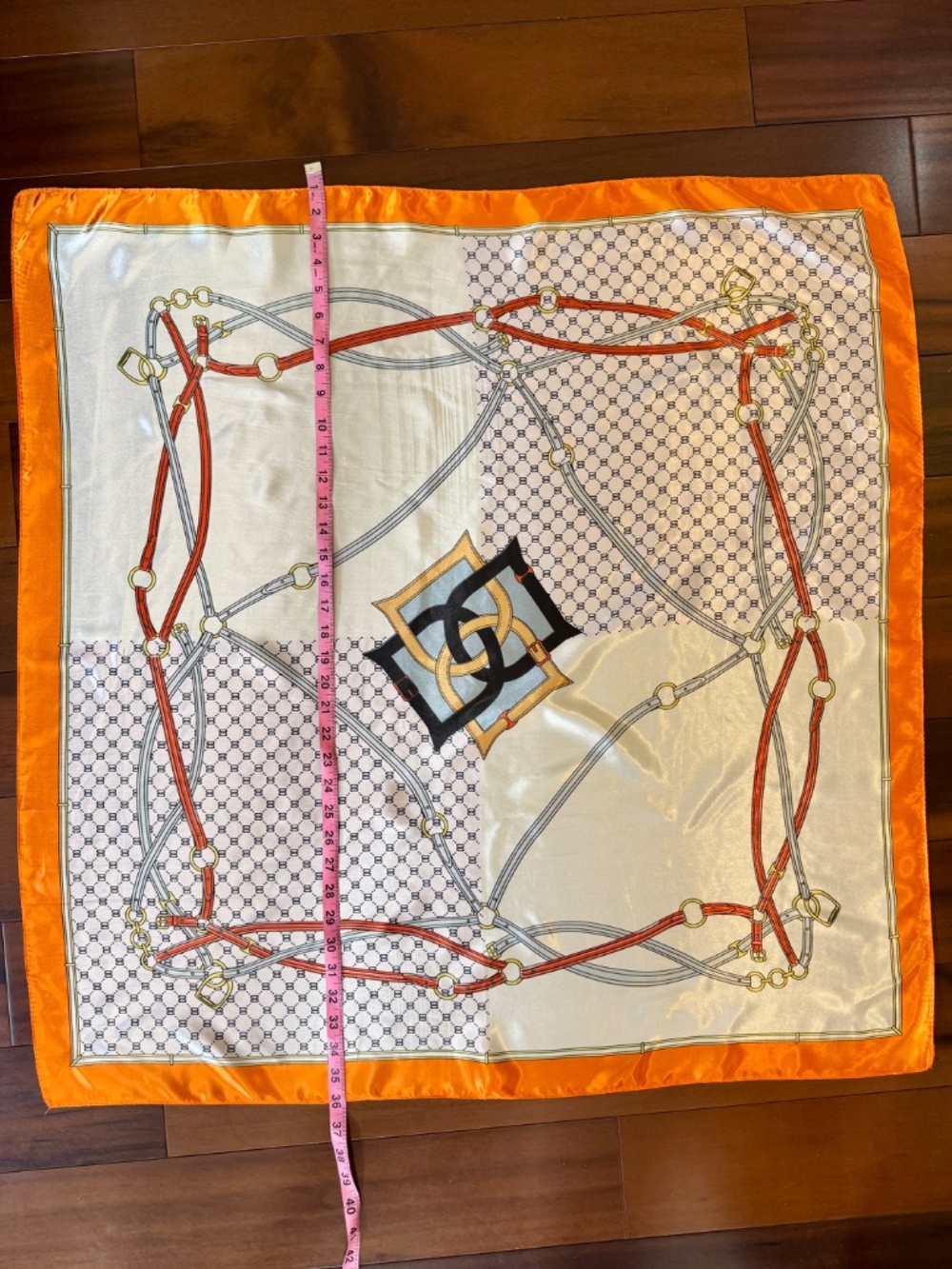 WOMEN'S ORANGE SILKY FEEL ABSTRACT PRINTED SQUARE SCARF - NEW IN PACKAGE - Picture 10 of 13